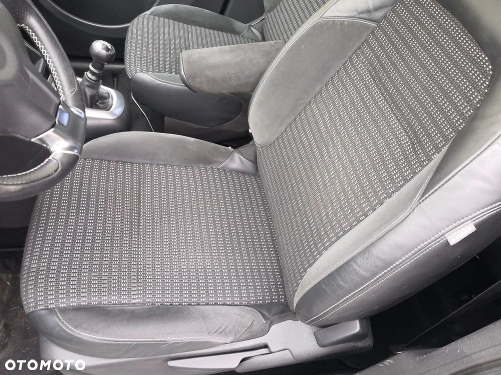 Citroën C3 Picasso 1.6 HDi Exclusive Euro5 - 13