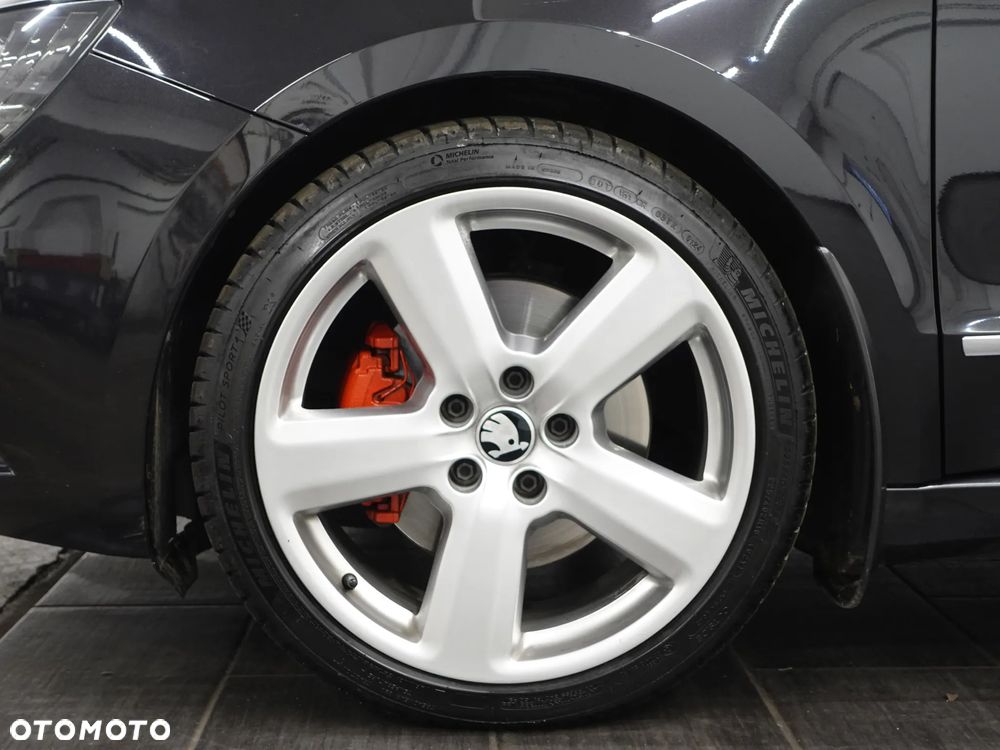 Skoda Superb 1.8 TSI Ambition - 18