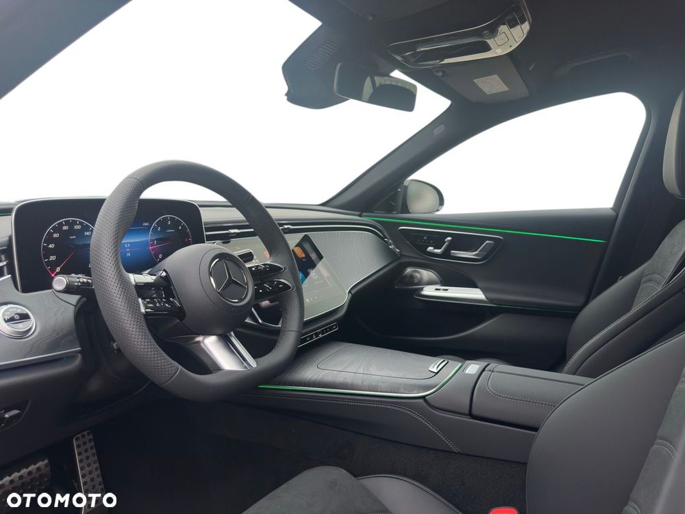 Mercedes-Benz Klasa E 220 d mHEV 4-Matic AMG 9G-Tronic - 12