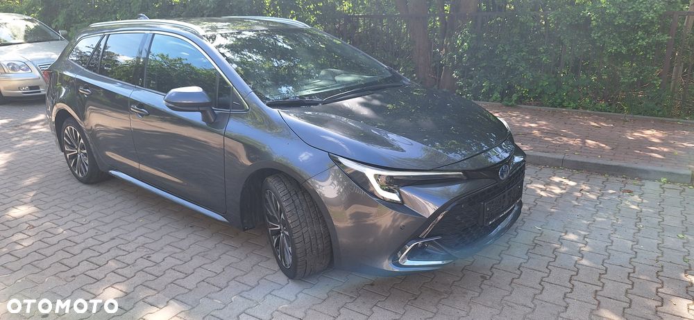 Toyota Corolla 1.8 Hybrid Executive - 3