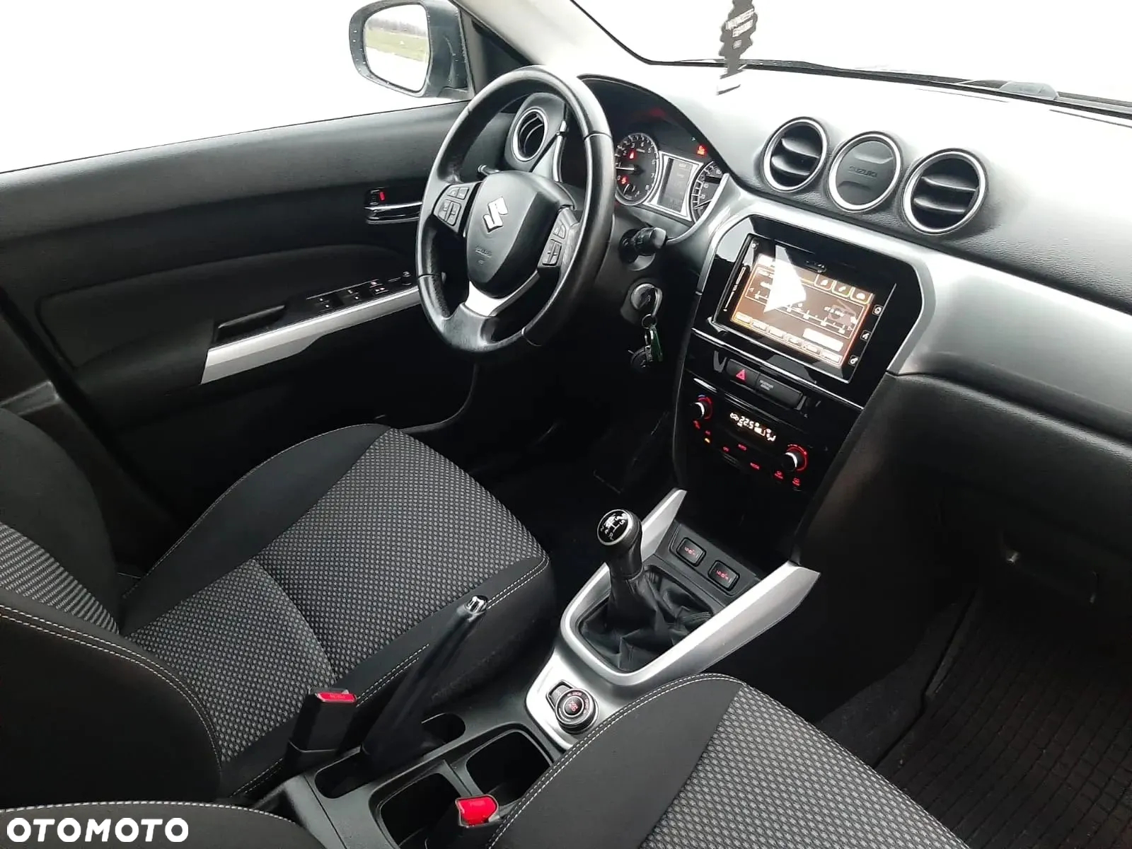 Suzuki Vitara 1.6 (4x4) Allgrip Comfort - 14
