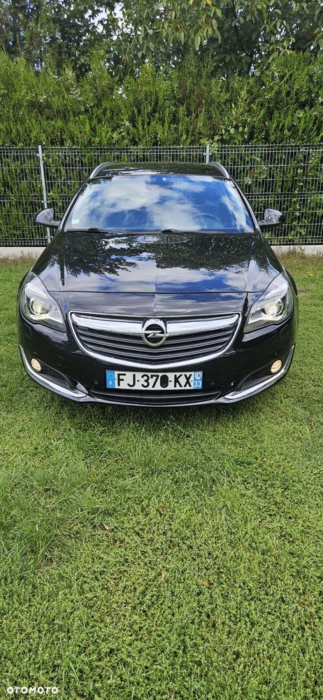 Opel Insignia - 1