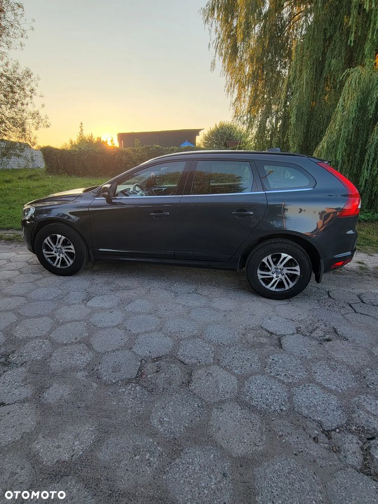 Volvo XC 60 D4 Geartronic Summum - 1