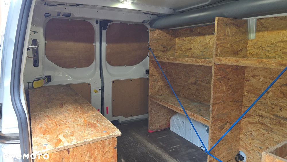 Ford Transit Custom 270 L1H1 Ambiente - 25