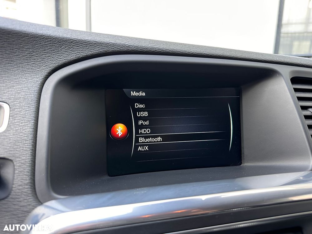 Volvo V60 D3 Momentum - 7