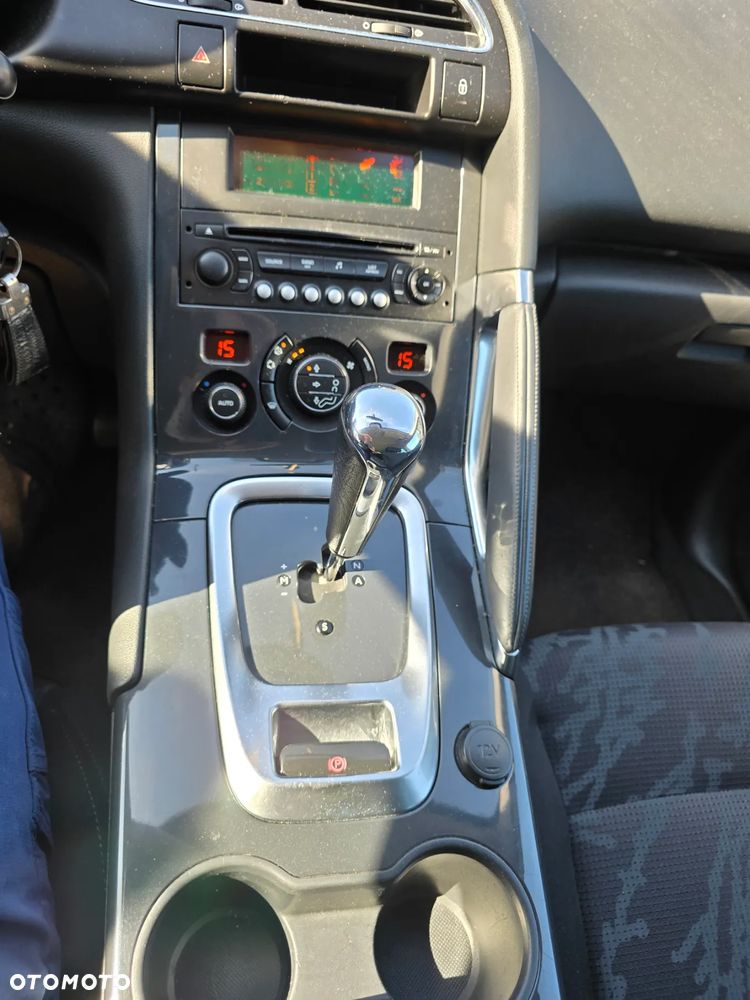 Peugeot 3008 - 12