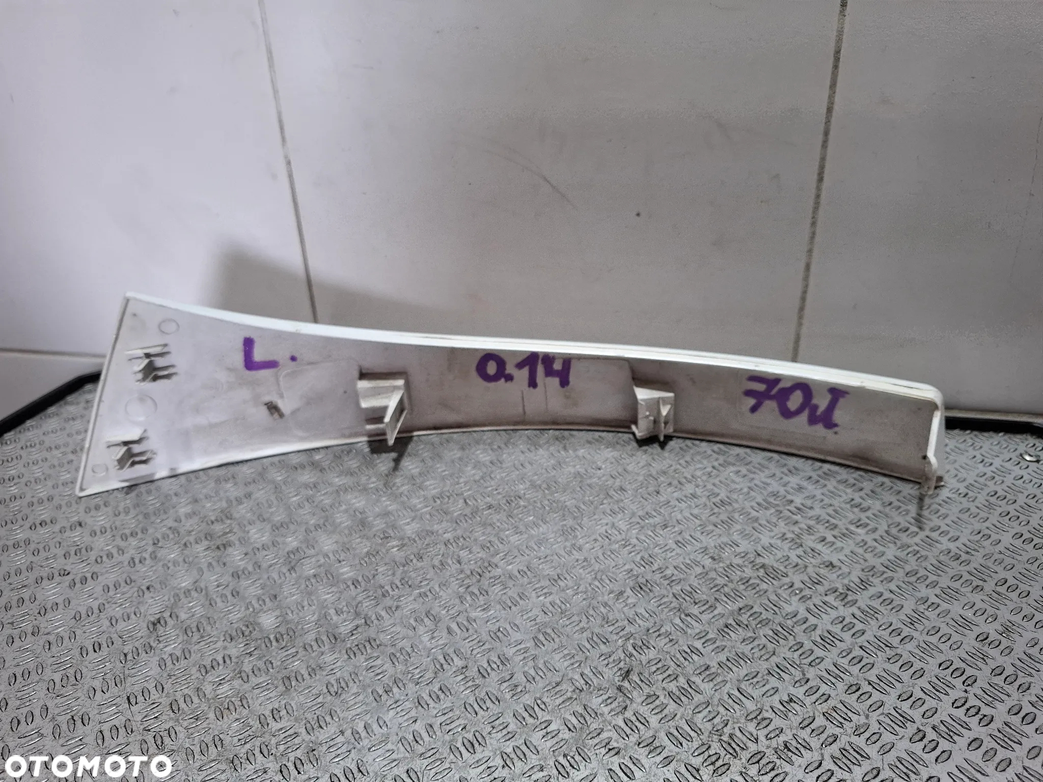 Listwa pod lampe lewy przód Fiat Ducato III 2014 rok nr 1306529070 - 2