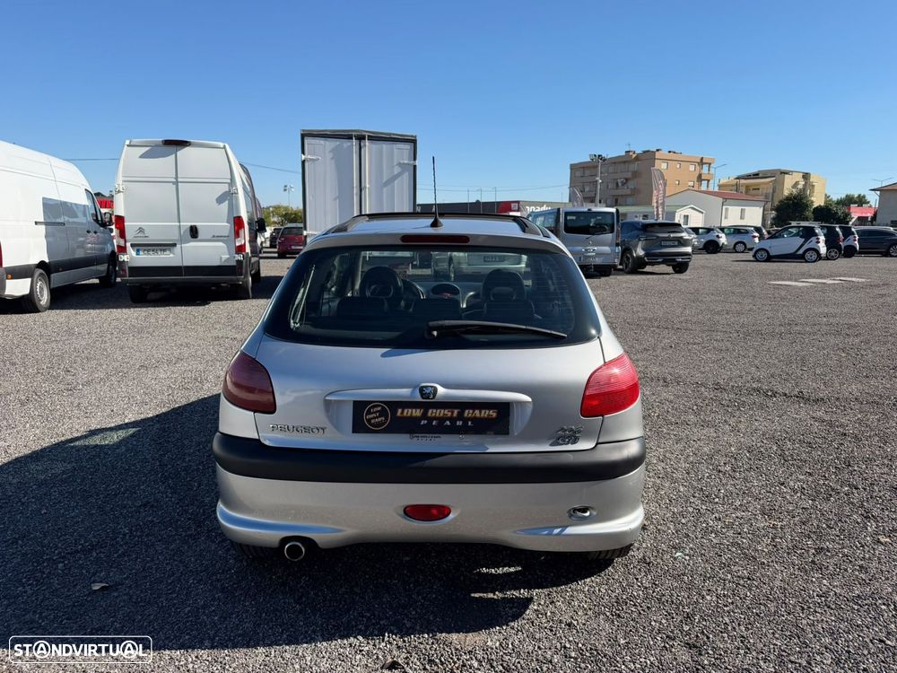 Peugeot 206 1.6 GTi - 10