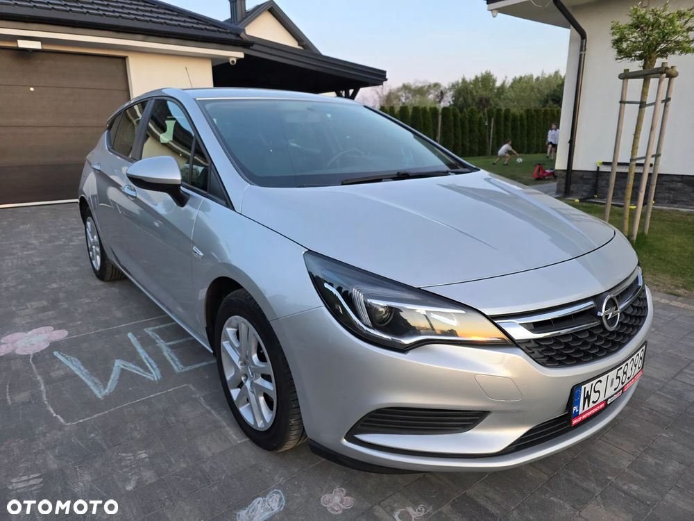 Opel Astra 1.6 CDTI Enjoy - 6