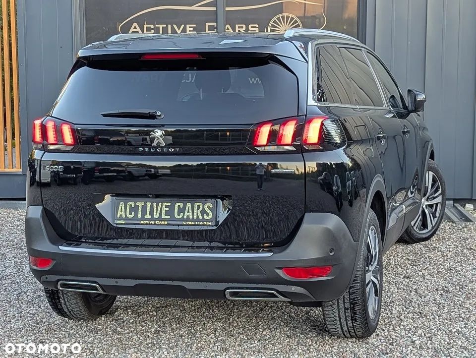 Peugeot 5008 THP 165 EAT6 Allure - 11