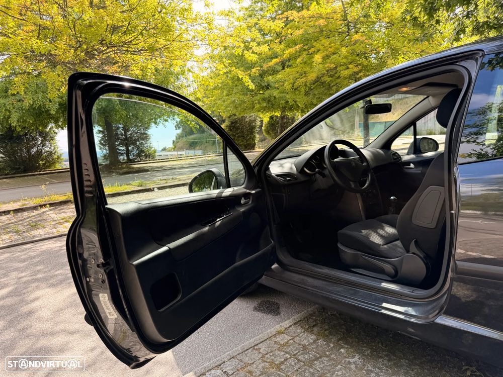 Peugeot 207 1.4 HDi Sport - 16