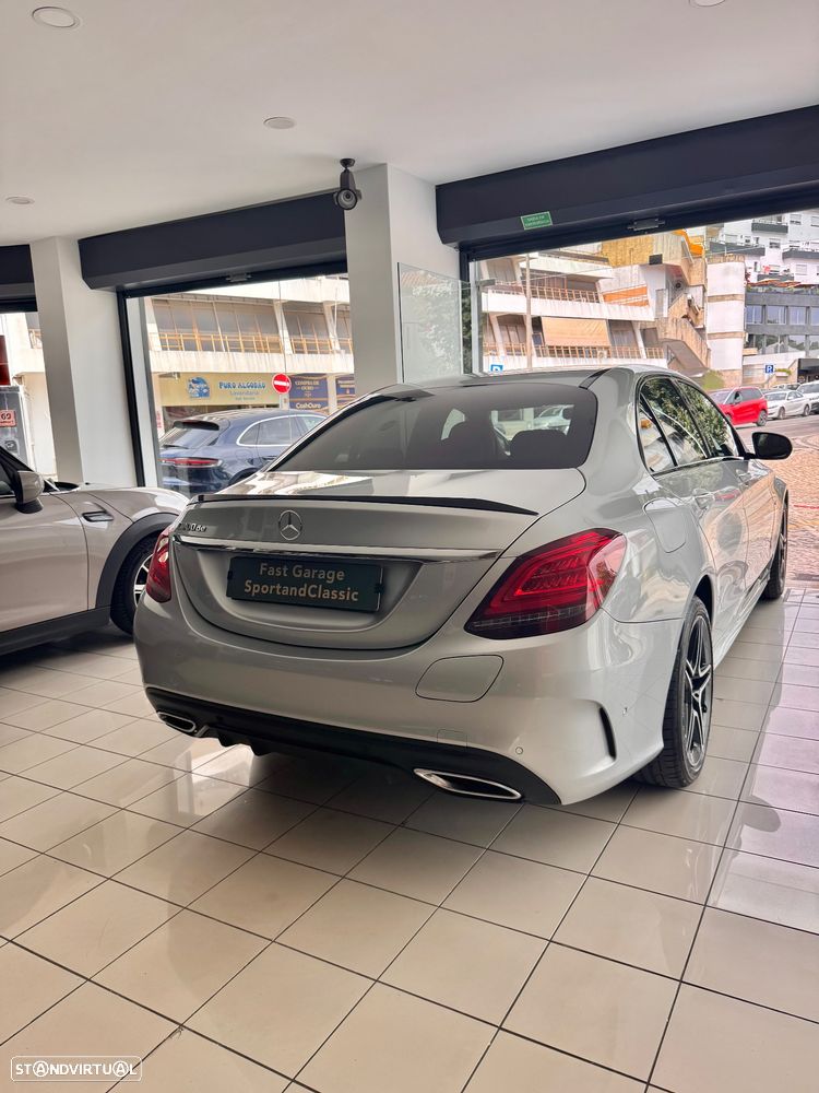 Mercedes-Benz C 300 de AMG Line - 5