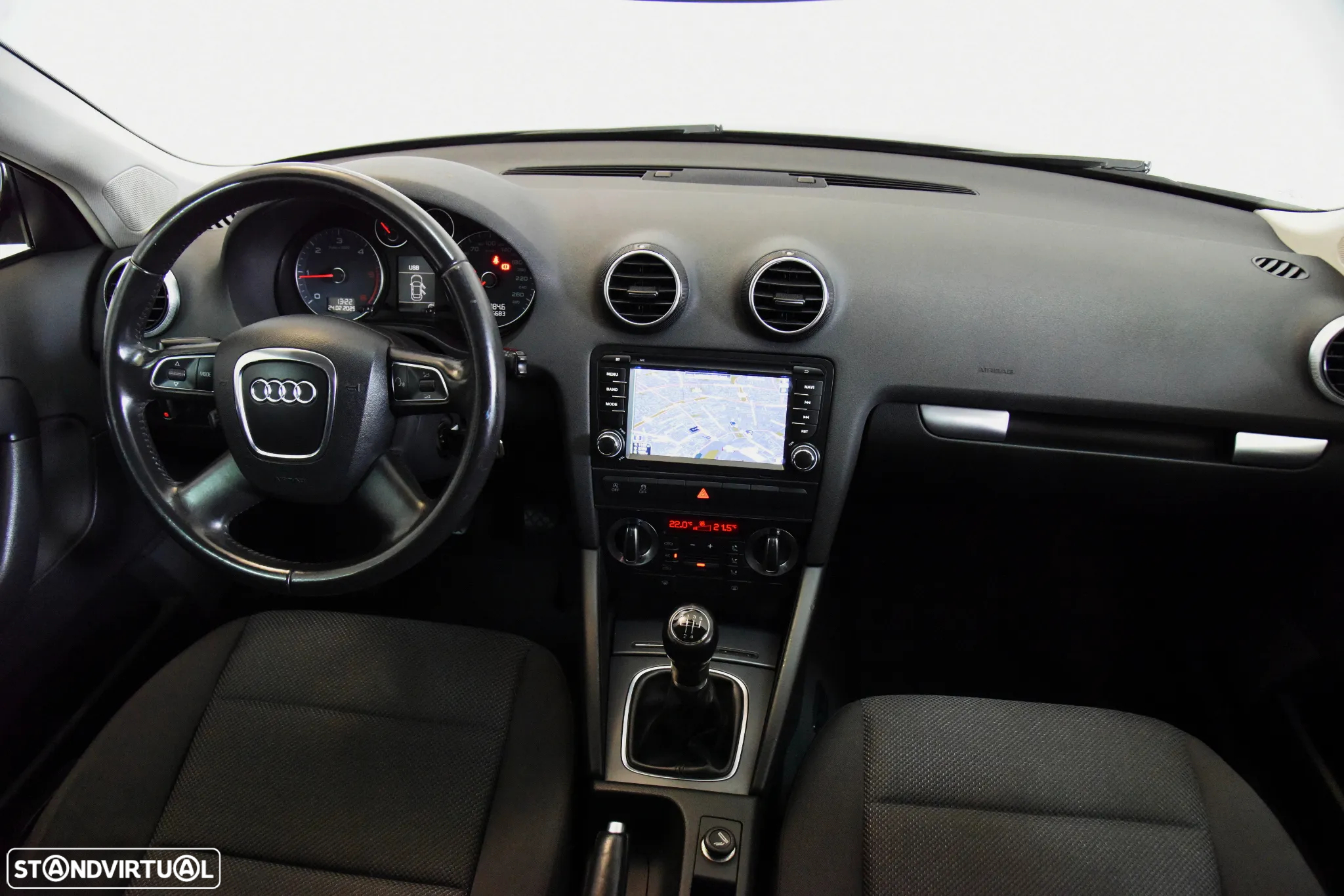 Audi A3 Sportback 1.6 TDI Attraction Special Edition - 15
