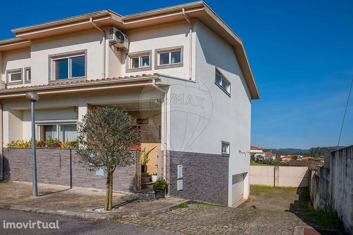 Moradia T3 para venda - Grande imagem: 2/26