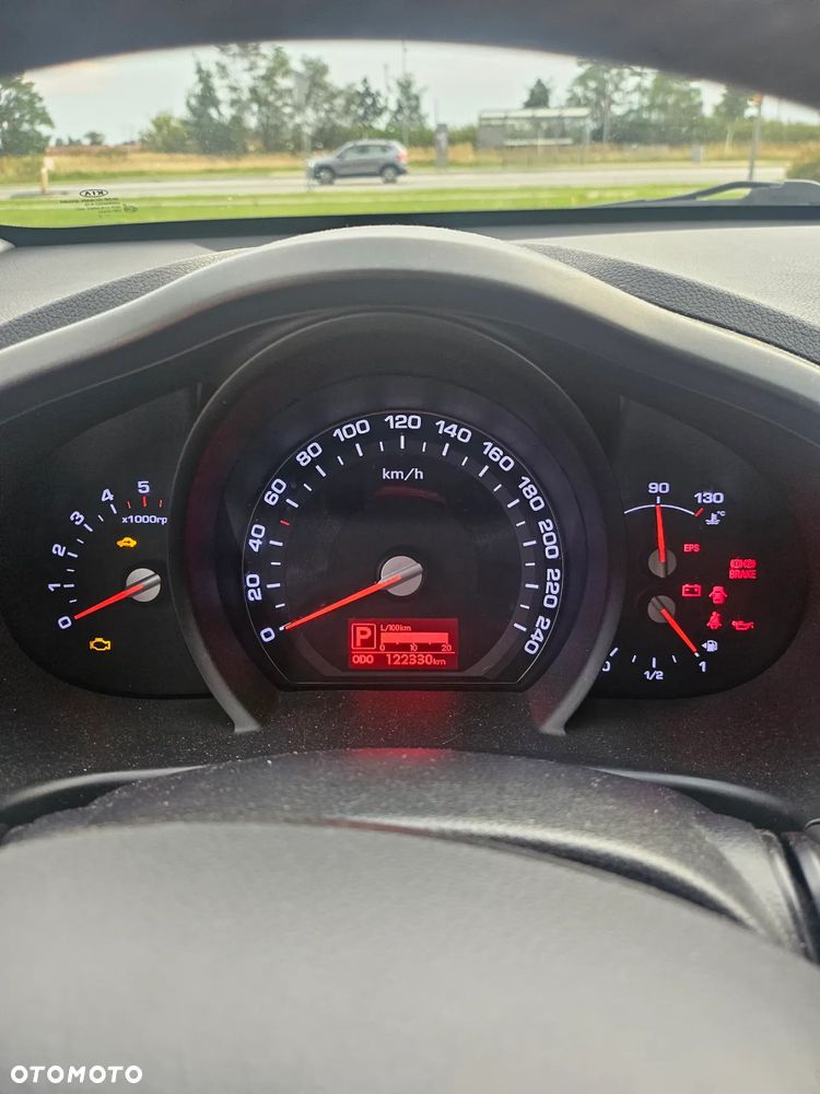 Kia Sportage 2.0 CRDI AWD Vision - 13