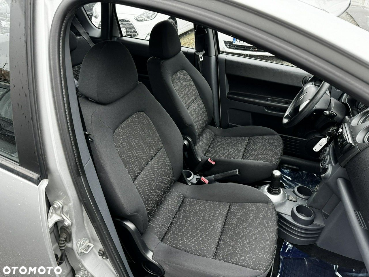Mitsubishi Colt 1.3 Intense - 17