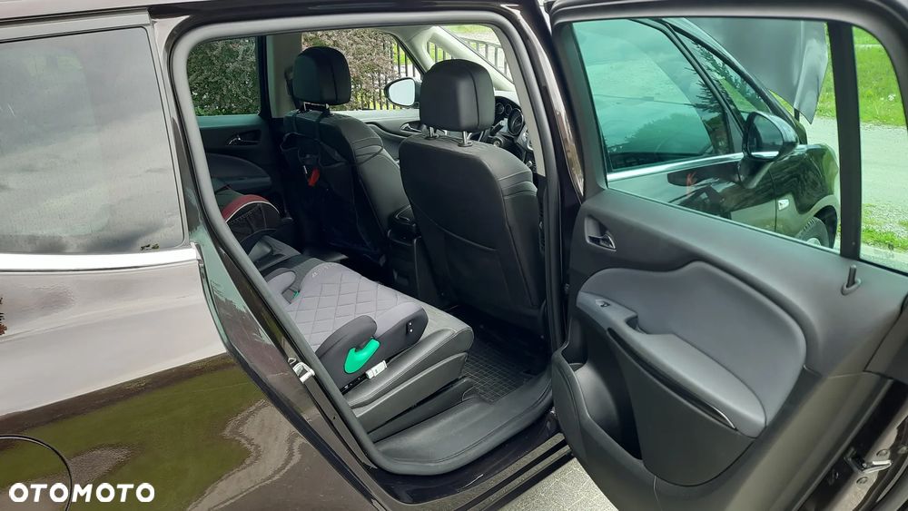Opel Zafira - 13