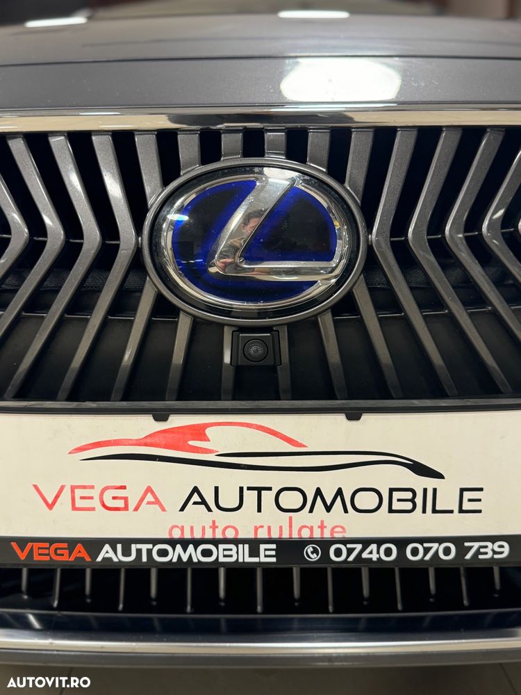 Lexus Seria ES 300h Business Edition - 31