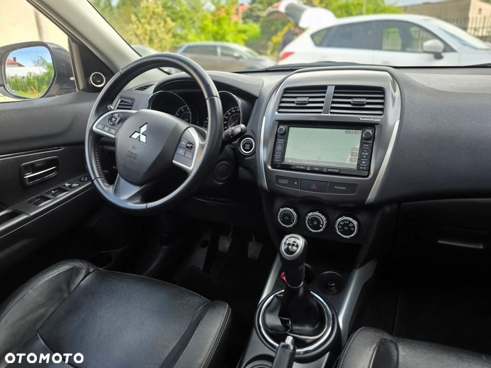 Mitsubishi ASX - 38