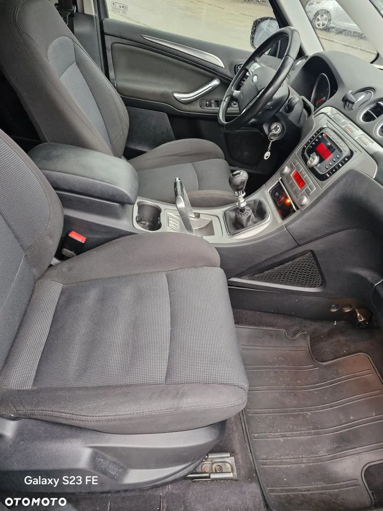 Ford S-Max 2.0 TDCi Trend - 15