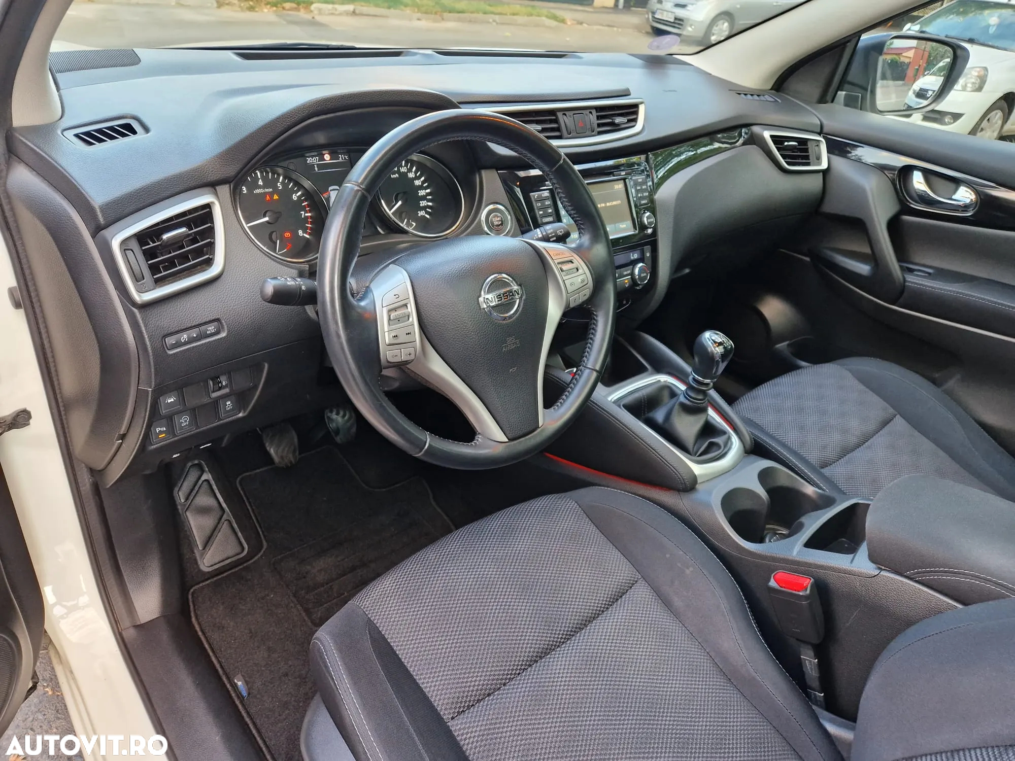 Nissan Qashqai 1.2 DIG-T Start/Stop Acenta - 14