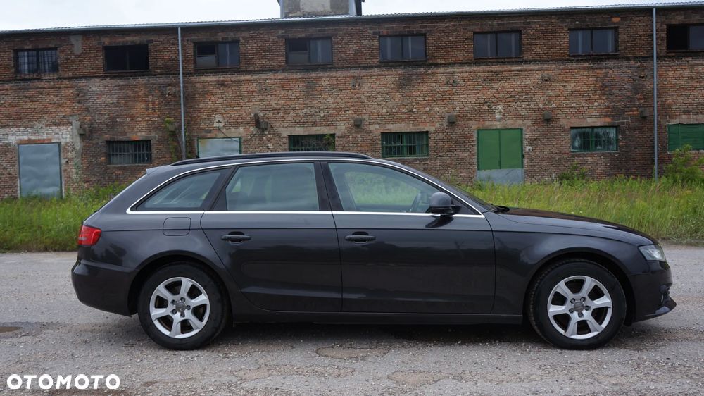Audi A4 Avant 2.0 TDI e DPF Attraction - 11