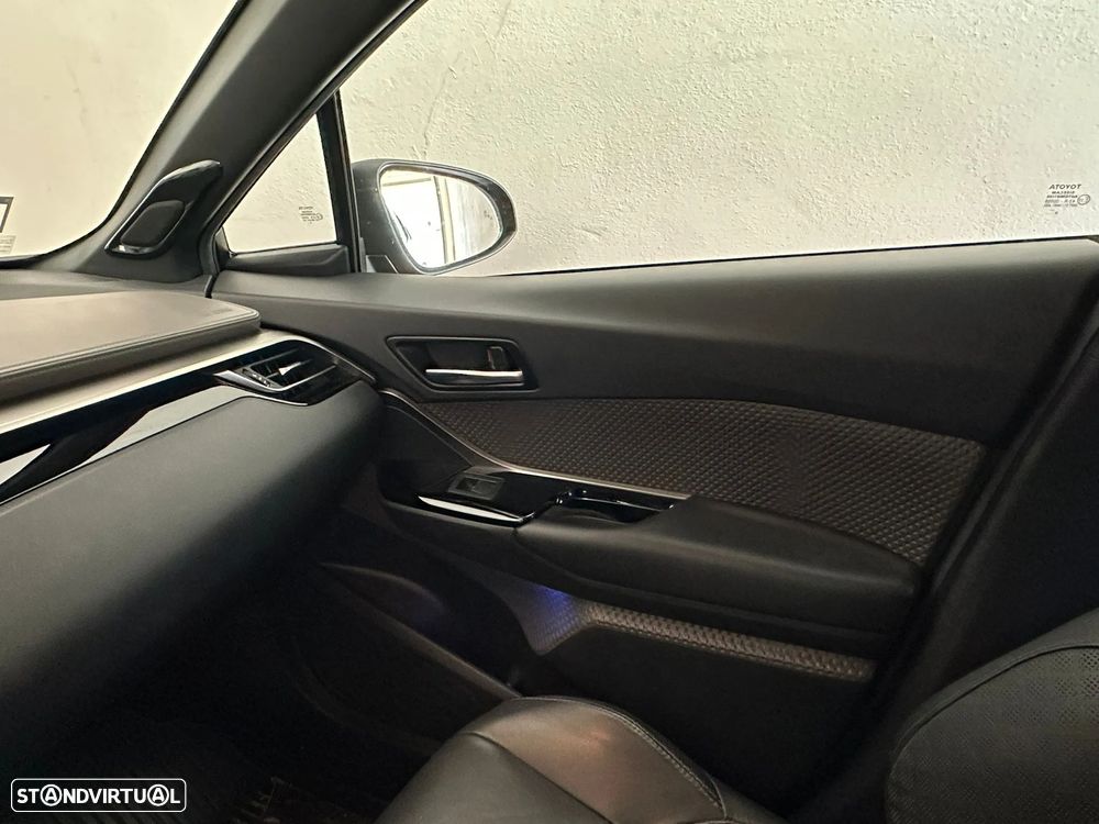 Toyota C-HR 2.0 Hybrid Premier Edition - 10
