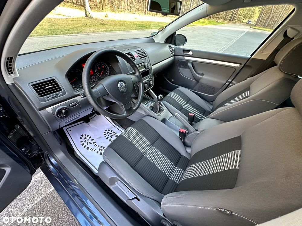 Volkswagen Golf 1.6 United - 18