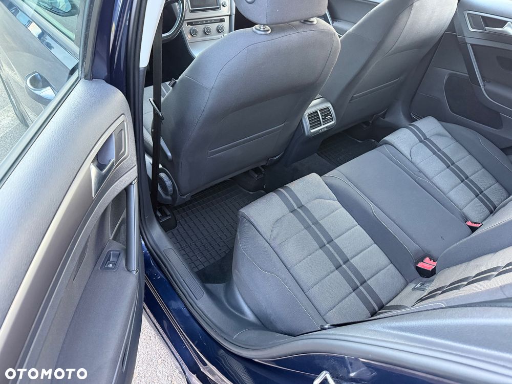 Volkswagen Golf 1.6 TDI BlueMotion Trendline - 12