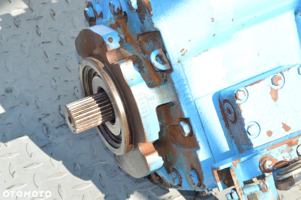 napęd betoniarki betonomieszarki motoreduktor Sauer-Danfoss 513462 pompa hydrauliczna - 7