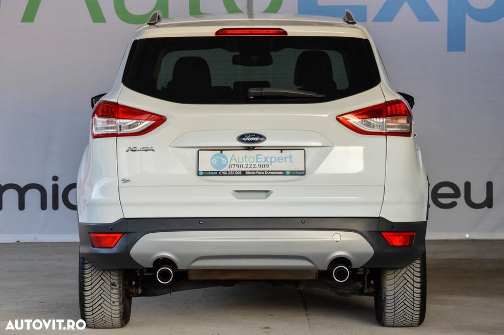 Ford Kuga 2.0 TDCi 4x4 Aut. Titanium - 32