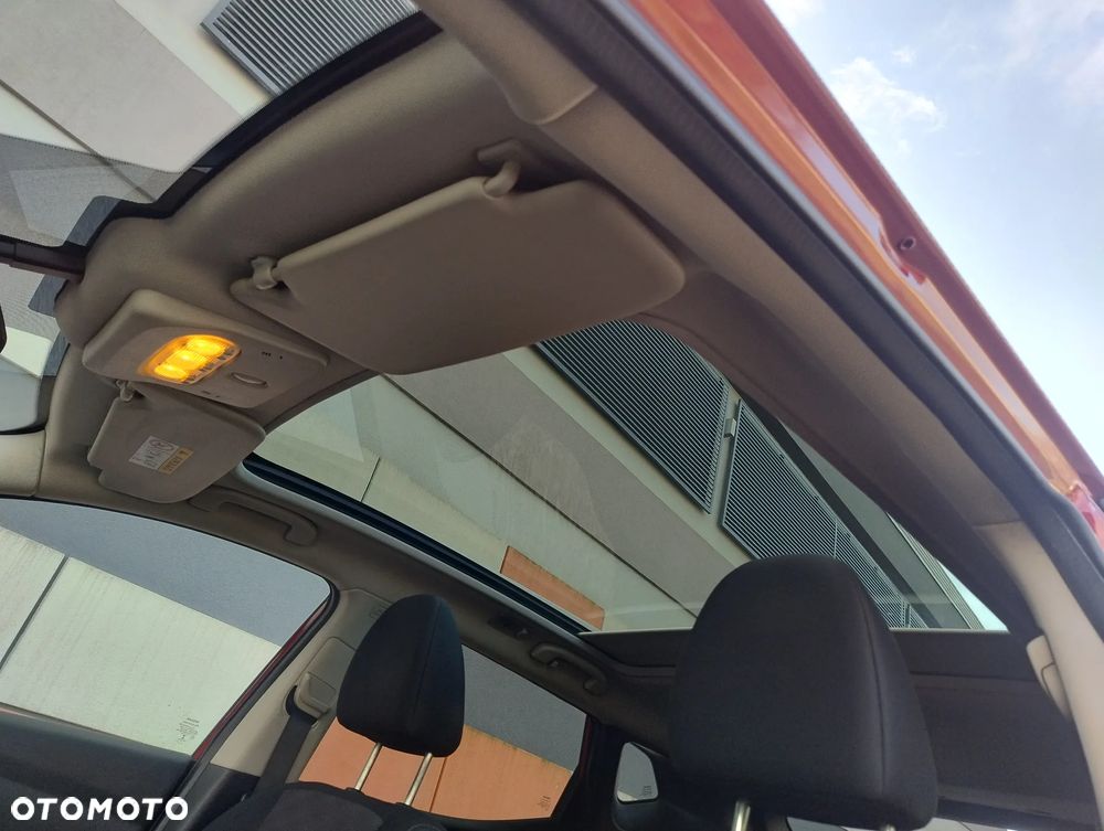 Nissan Qashqai 1.2 DIG-T TEKNA+ - 19