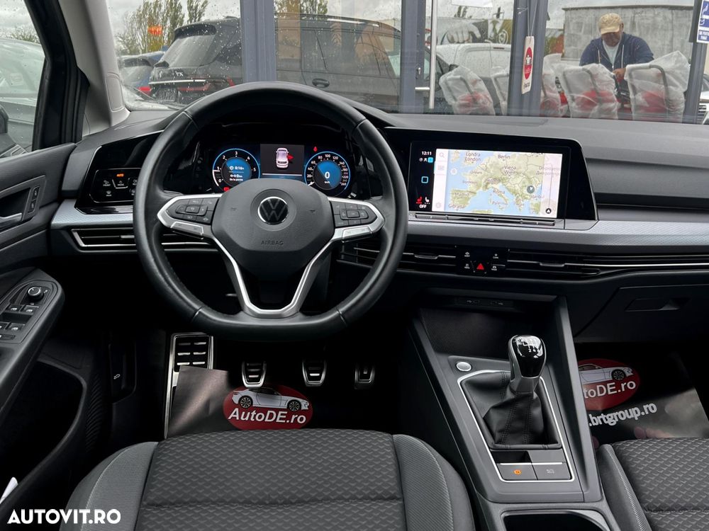 Volkswagen Golf - 9