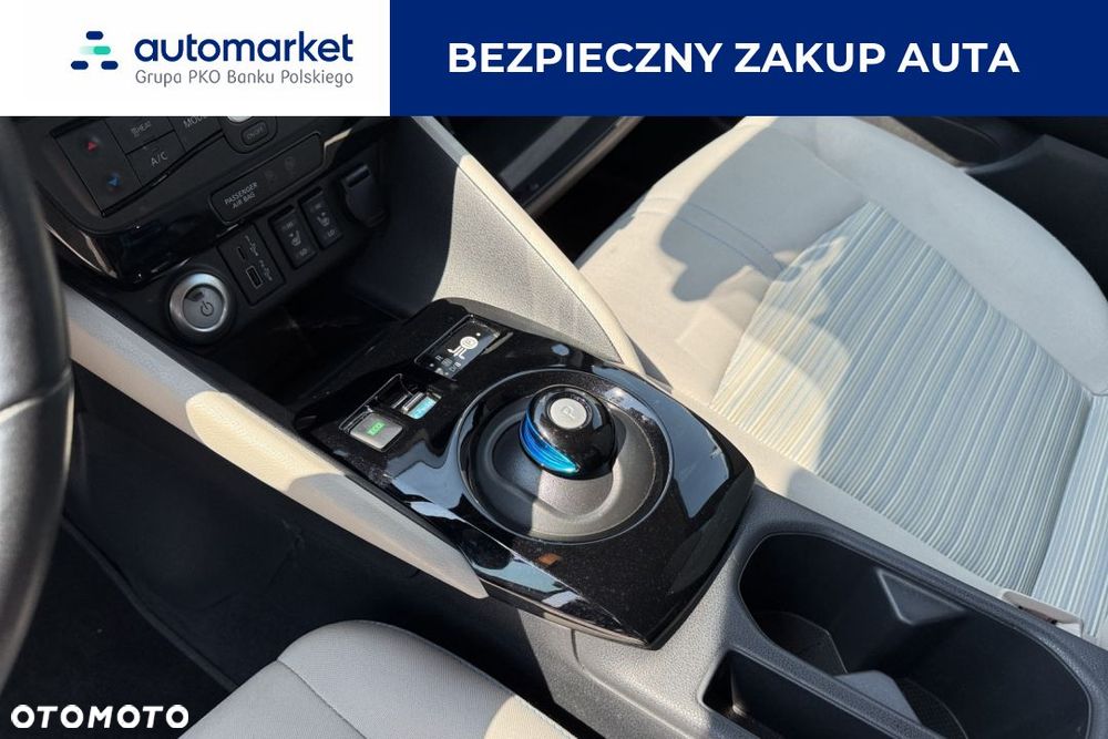 Nissan Leaf - 14