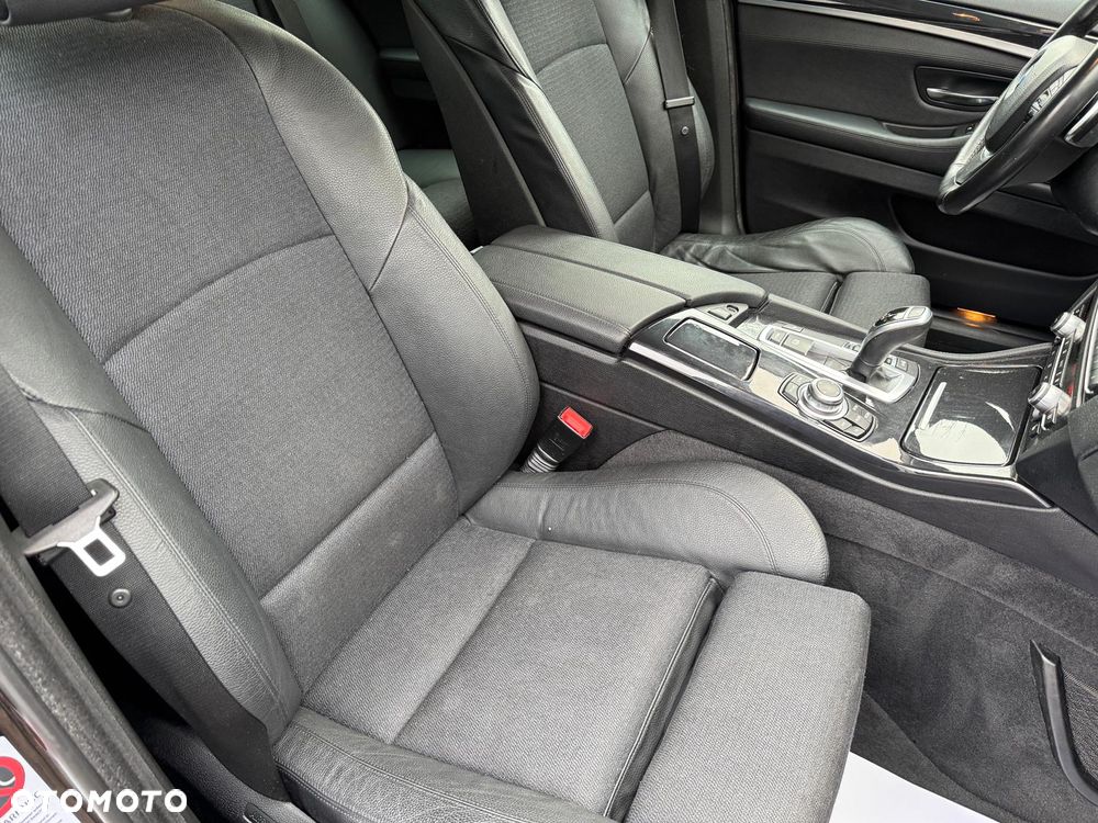 BMW Seria 5 - 35