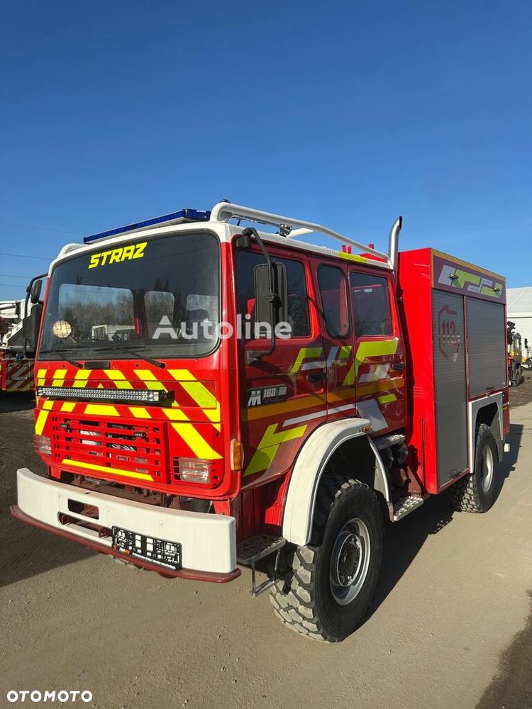 Renault M180 4ZX4 - 4