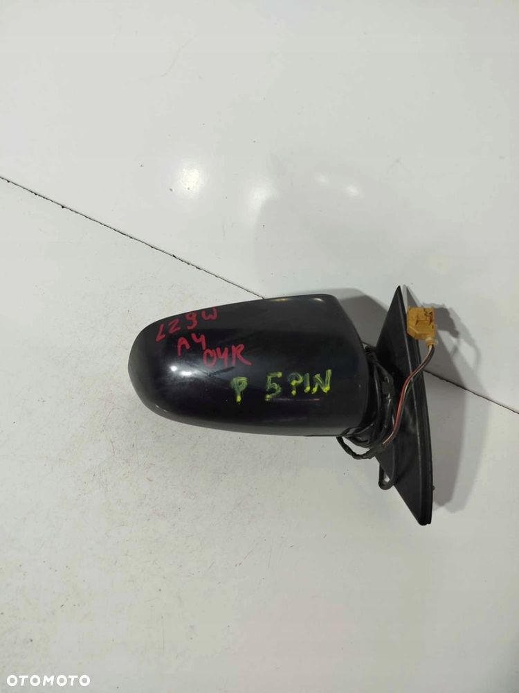 LUSTERKO PRAWE PRZEDNIE AUDI A4 B7 5 PIN LZ9W - 2