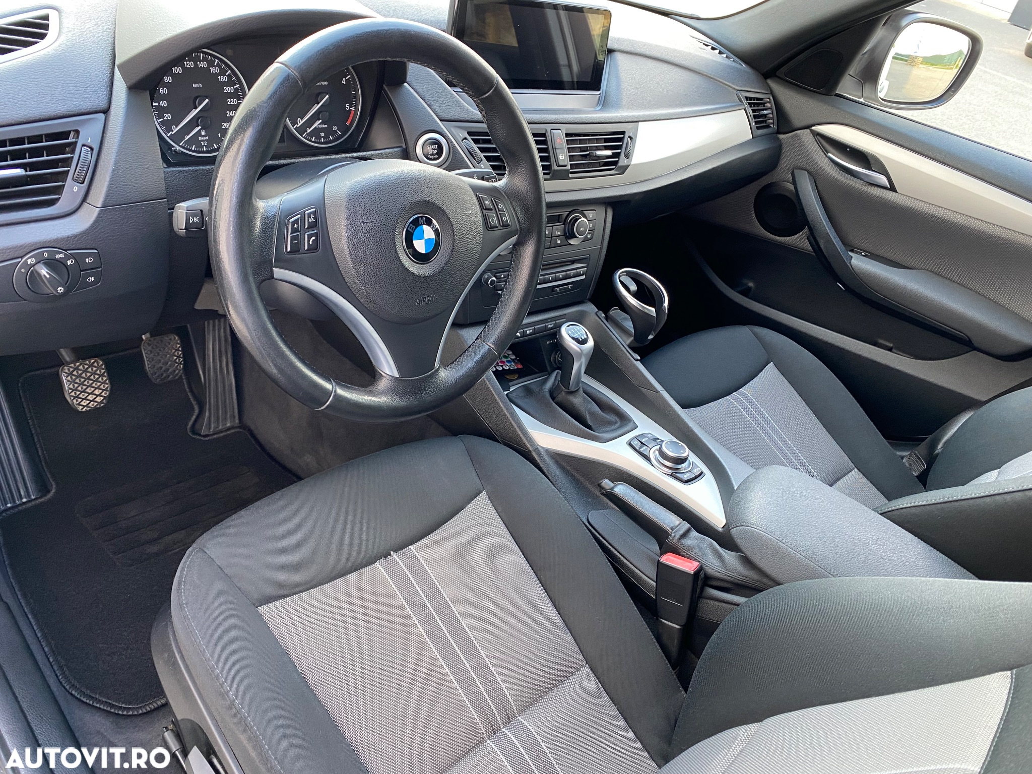 BMW X1 sDrive18d - 9