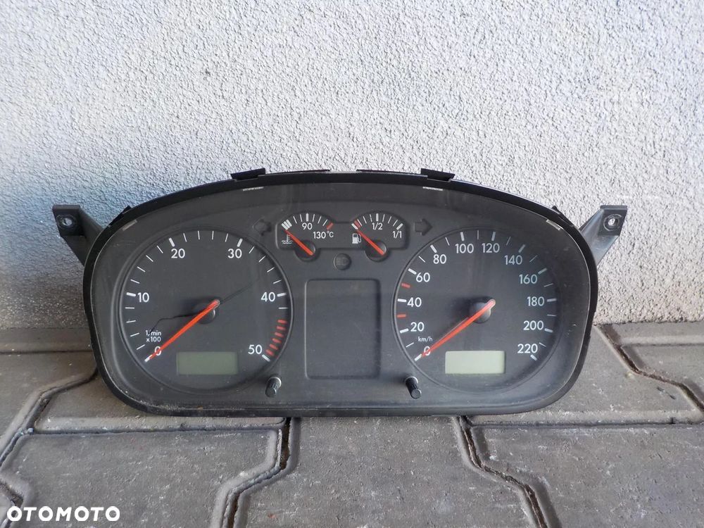 VW T4 2.5 TDI LICZNIK PRĘDKOŚCIOMIERZ 7D0920801B - 1