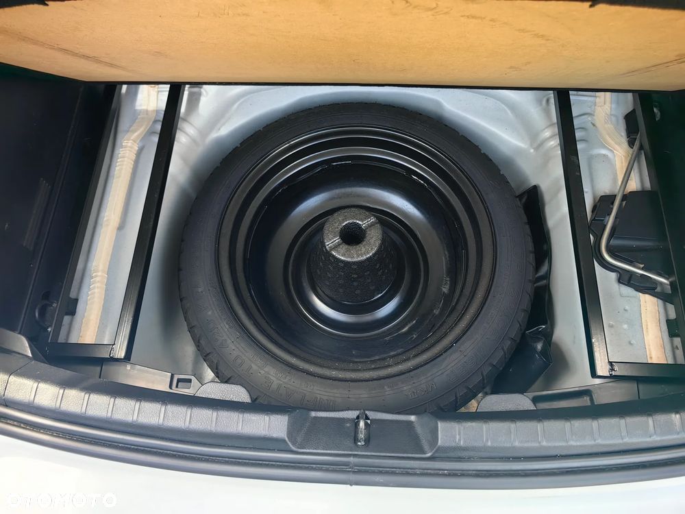 Toyota Yaris 1.5 Active - 21