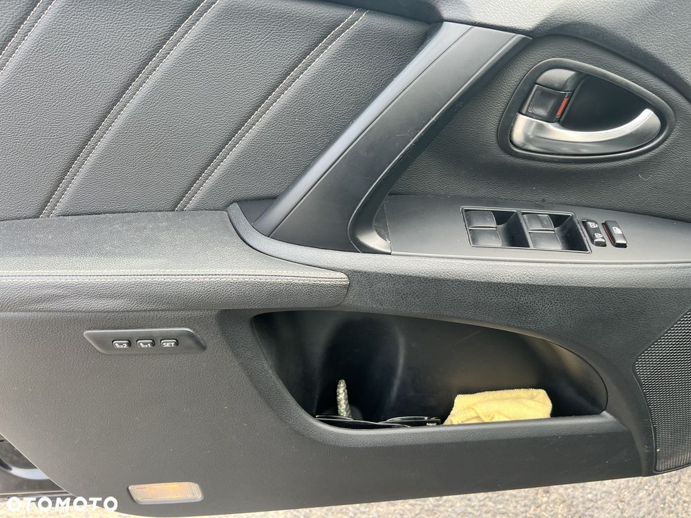 Toyota Avensis 2.0 Prestige MS - 14