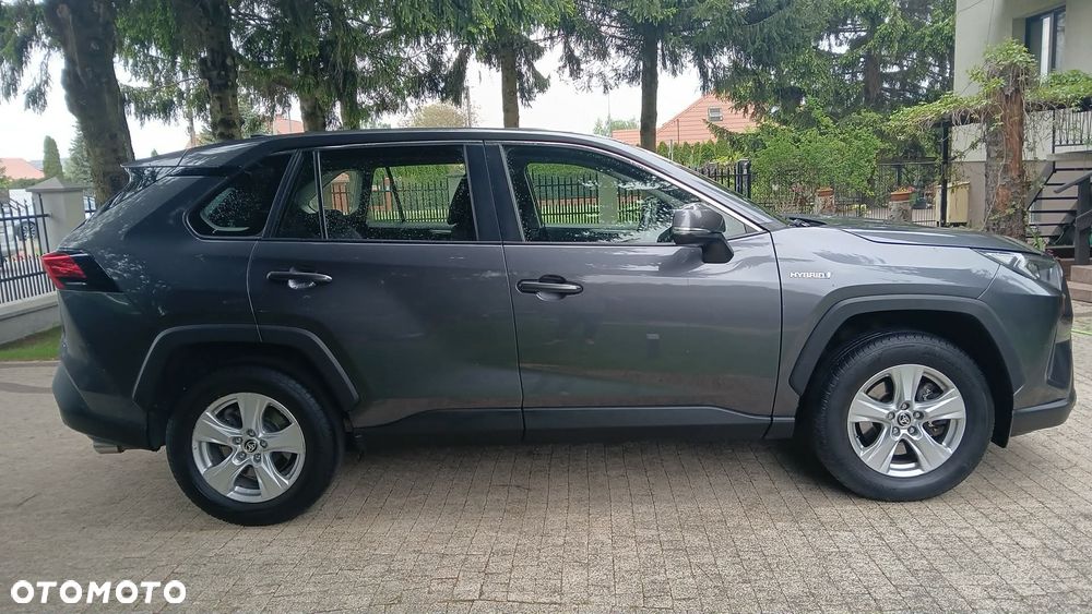 Toyota RAV4 - 4