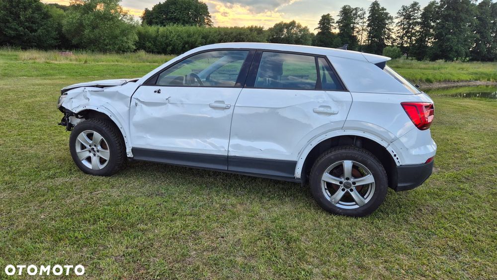 Audi Q2 1.0 TFSI ultra - 2