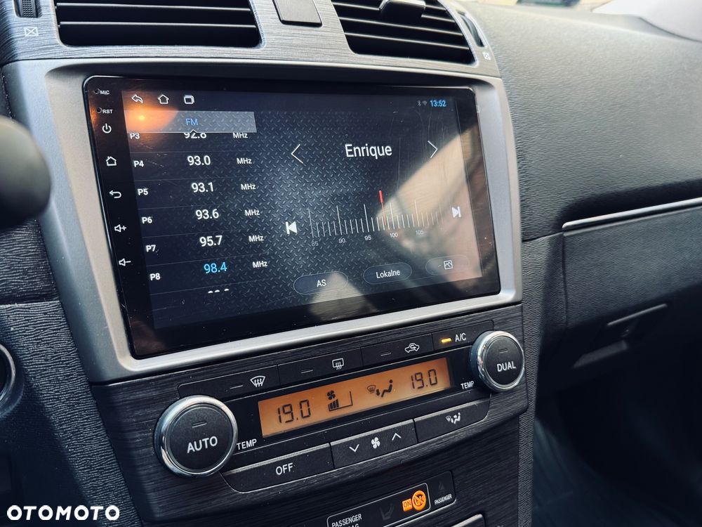 Toyota Avensis 2.0 D-4D Premium - 24