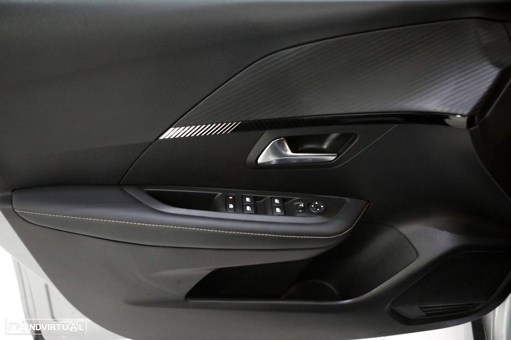 Peugeot 208 1.2 PureTech Allure - 16