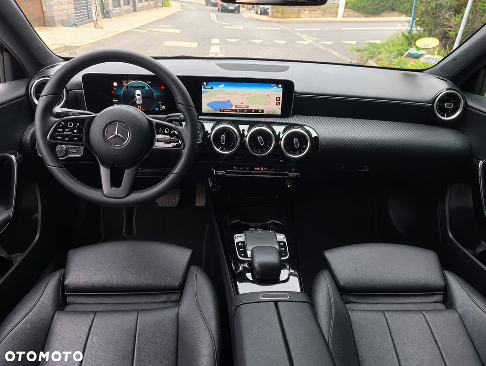Mercedes-Benz Klasa A 180 CDI 7G-DCT AMG Line - 15