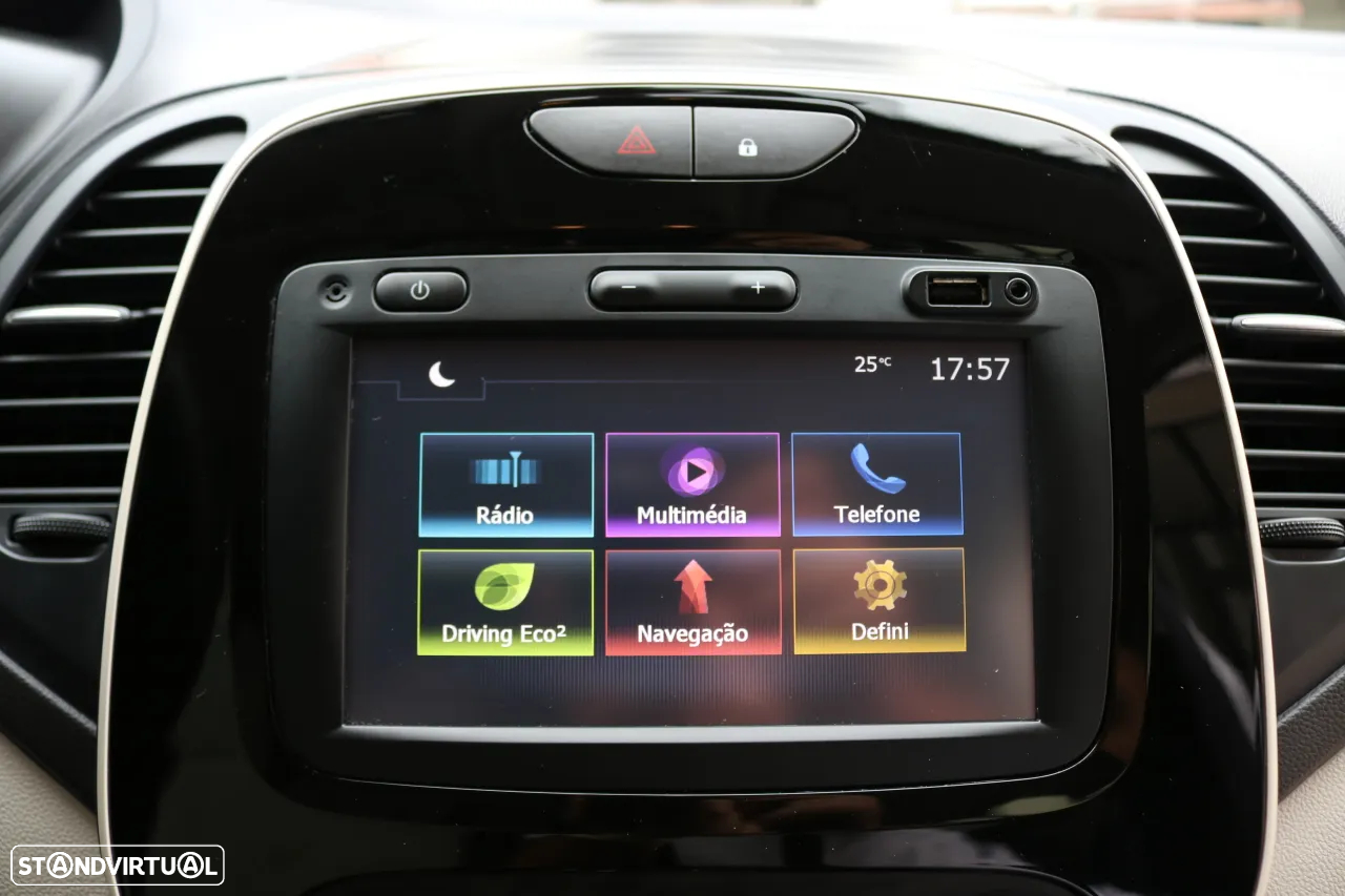 Renault Captur 1.5 dCi Exclusive EDC - 39