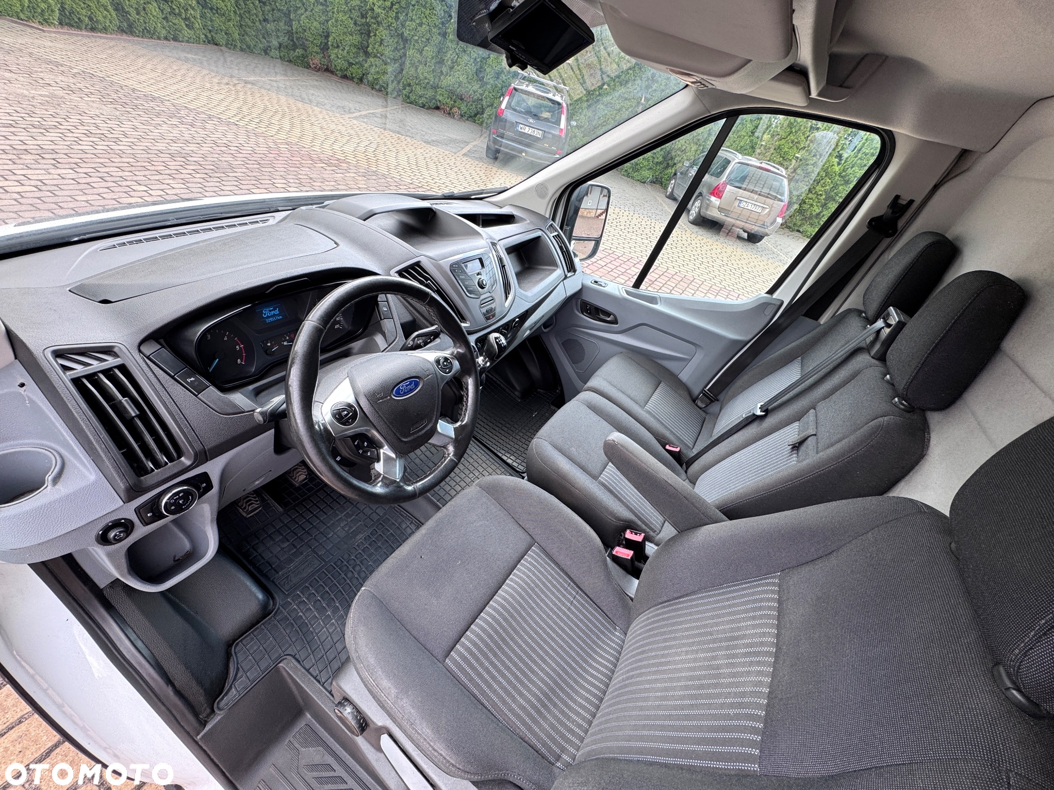Ford Transit - 10