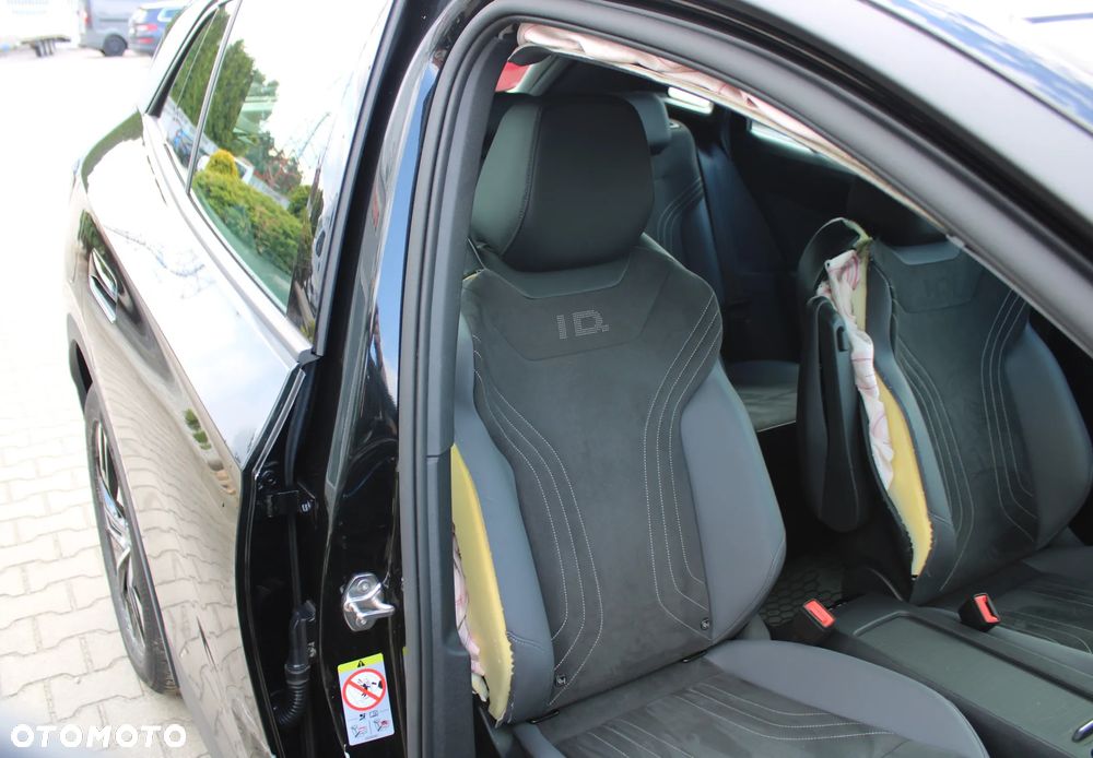 Volkswagen ID.4 77kWh Pro - 12