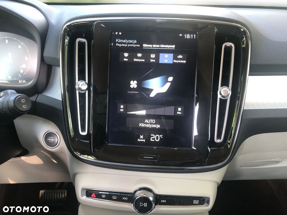 Volvo XC 40 - 17